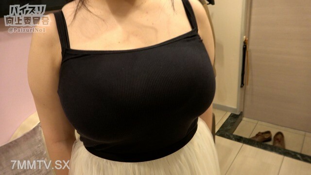 FC2-PPV-3189177 *限定【乳交射击】Lcup 18岁超能力毕业即拍！他妈的夹在压倒性的长奶潜力和母乳喂养手交之间！