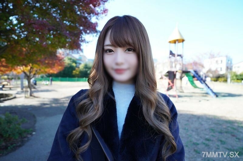 FC2-PPV-3152611 [未经审查] 第一枪！白皙女播音员脸苗条女大学生光天化日之下丰富中出SEX