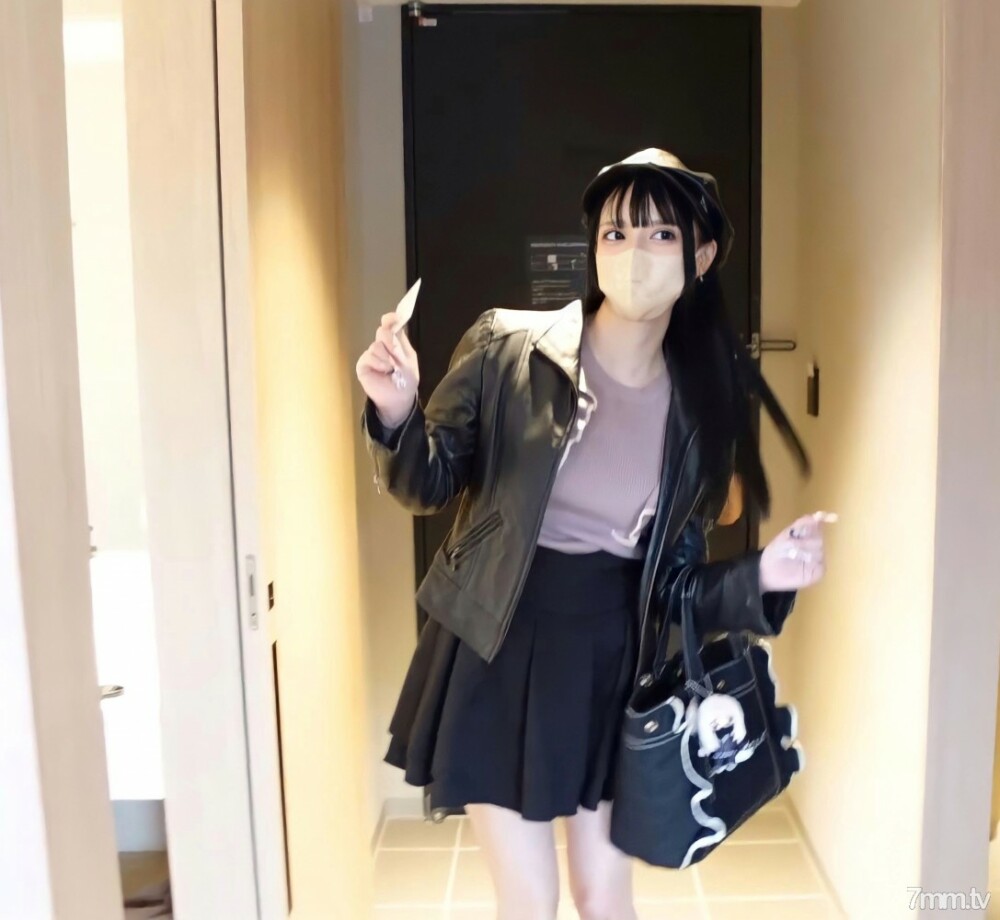 FC2-PPV-3136091 出现在名为PCM0X的约会系统中的“无”“完全出现”的F Cup-chan和一个超级动荡的100分钟故事！这是一个好印象，所以如果它成为你们两个人的回忆，如果一个听话的年轻女孩告诉你你的感受，你别无选择，只能射进去。