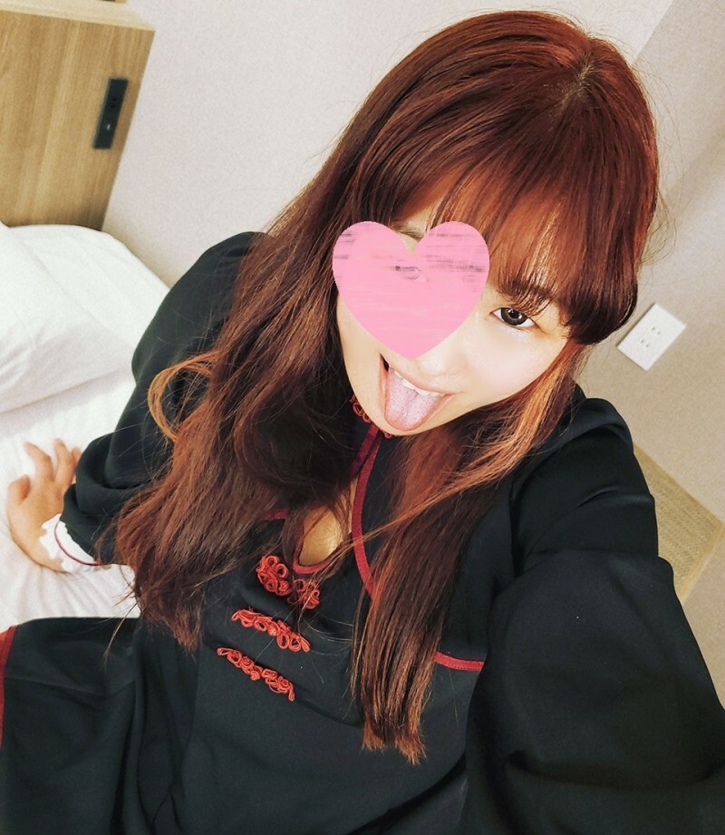 FC2-PPV-3121983 [未经审查] [我的系统] 在SNS 上认识的公主。在看完电影回家的路上，我邀请她到一家旅馆，并立即带了一个奇闻趣事。虽是男用刮刀，但那是丰满的巨乳，敏感度出众，忍不住擅自强行挤出来！