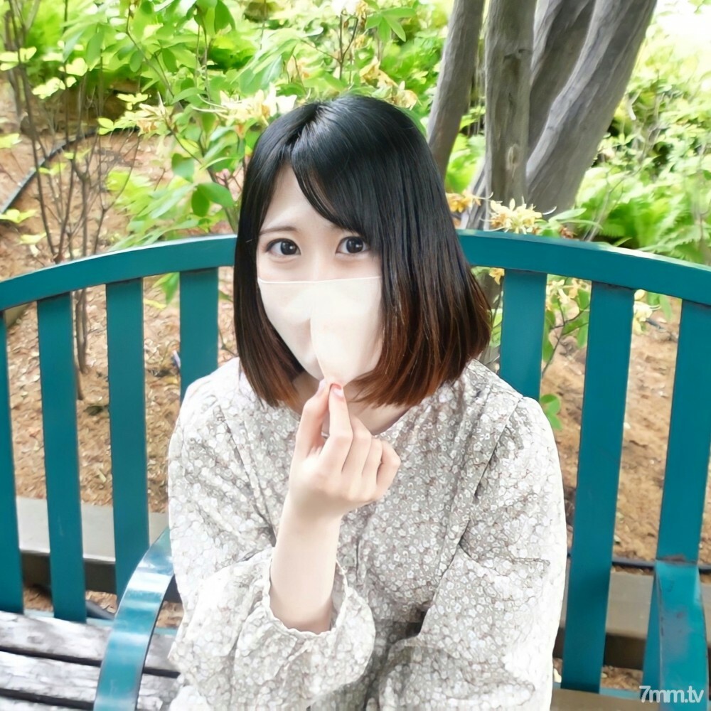 FC2-PPV-2981260 [动荡120分钟] [未经审查] [两次出局]♡小动物英语老师，声音生动♡我已经一年没有男性体验了，所以我可能想拍个奇闻趣事！但是有点吓人！我想被一个认为我可以信任它的人带走