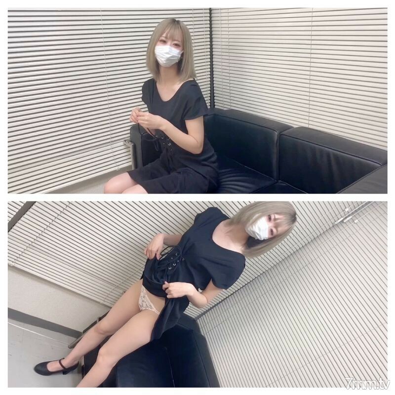 FC2-PPV-2978210 << 现在只有一枚硬币！ ️ >> 我和我最好朋友的姐姐和海苔一起去了一家情趣旅馆，匆忙拍了一个奇闻趣事 www