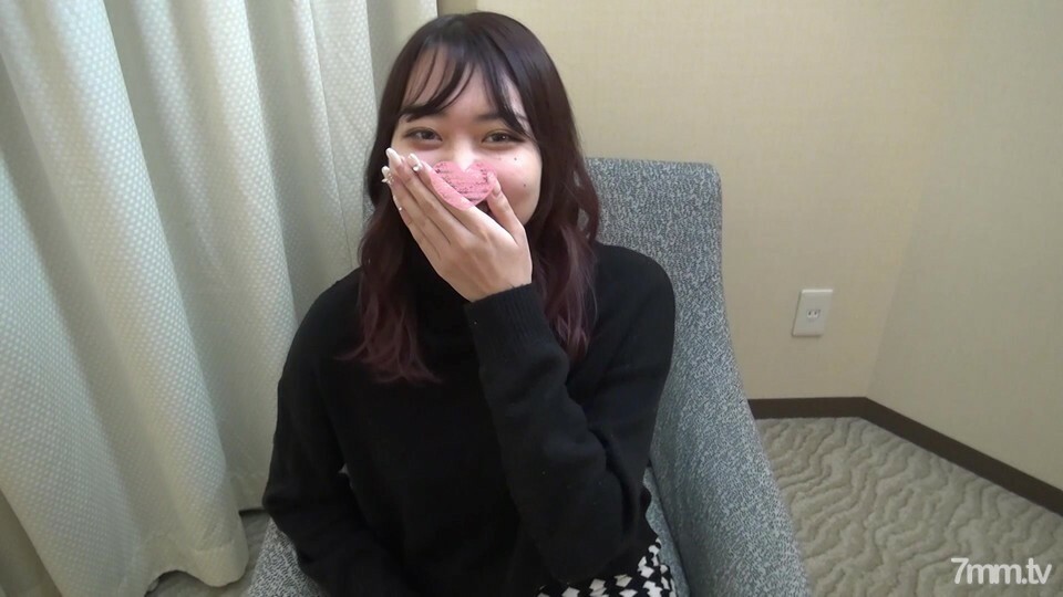 FC2-PPV-2779580 【第一枪】假装认真，其实是睦助部。我出土了这样一个孩子！ FC2-PPV-2779580