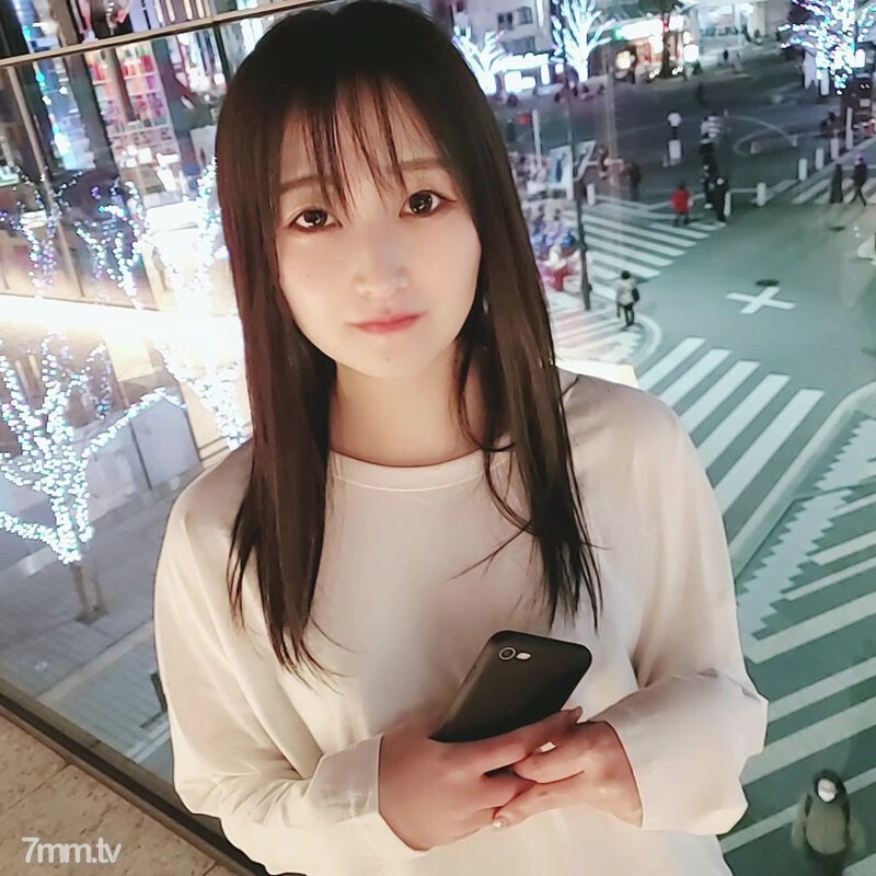 FC2-PPV-2728914 【限3天1980→2980】【正脸曝光】黑发修长美少女。当你暴露奇闻趣事时，你在厕所里和员工连续玩 5 次阴道射精。