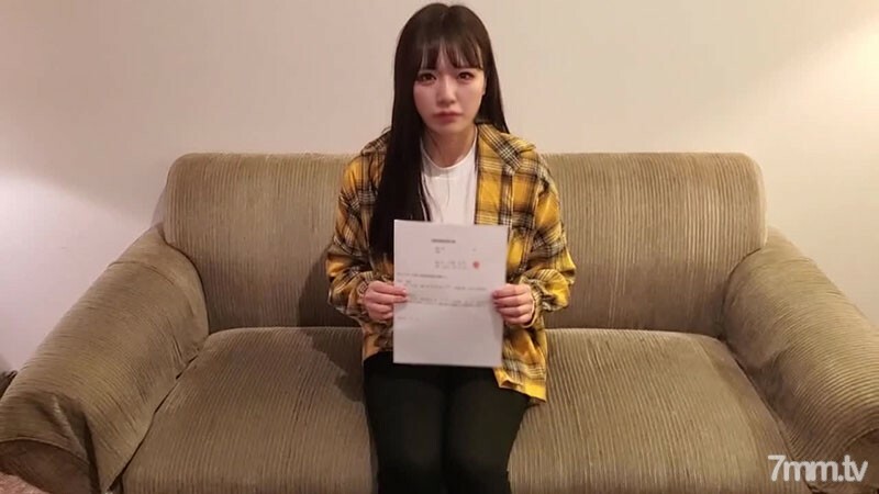 FC2-PPV-2587718 【正脸曝光】大公主白皮肤的锋利卡瓦玩具。她打电话给酒店并威胁不喜欢它的女人并强行发生性行为和阴道射精。