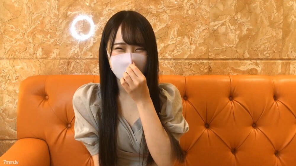 FC2-PPV-2175273 百货公司接待员 22 岁。 G罩杯的破坏性风格和湿透的口交无意中排出→Irama面部射液。