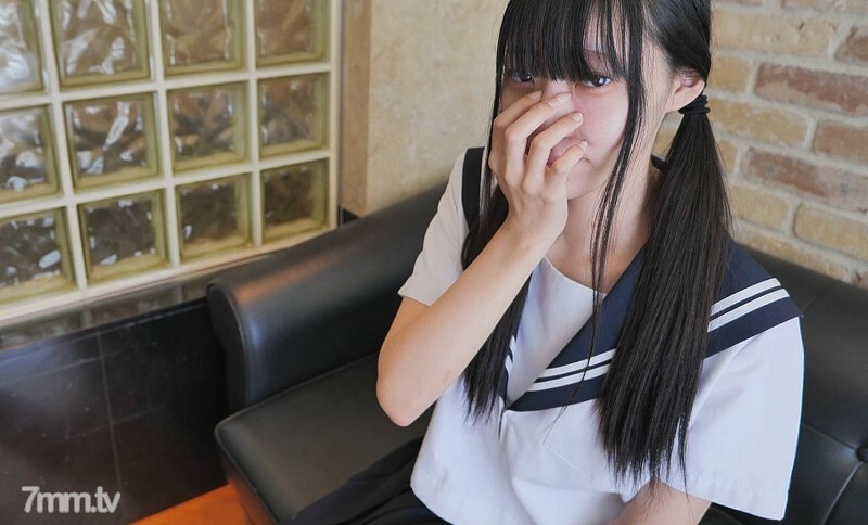 FC2-PPV-2003127 【个人拍摄】茜18岁黑发美少女射液【山景拍摄】