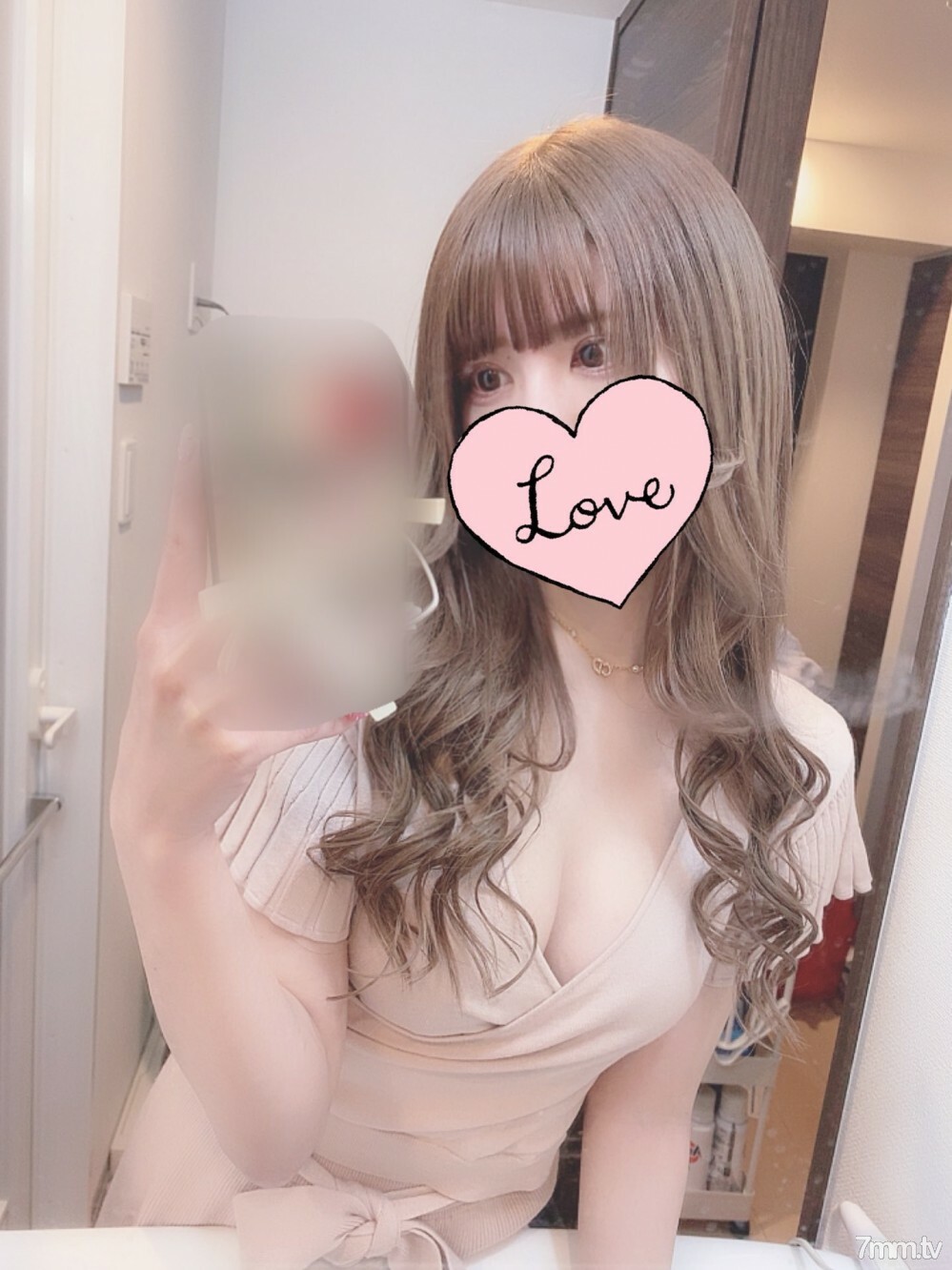 FC2-PPV-1926346 [No] SSS级超美女大学生！以前的休息室女孩可爱的MAX女孩！ F罩杯超凡脱俗！ 【自拍】