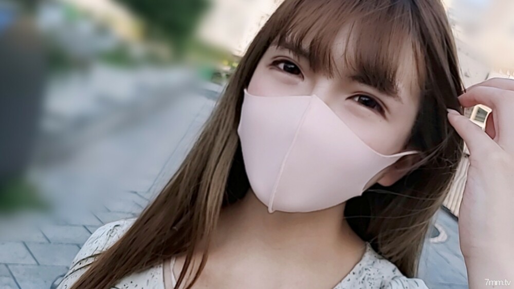 FC2-PPV-1886565 第一枪！ !!数量有限 [未经审查] 向我在家庭餐厅遇到的最美丽的女服务员两次中出！ !! （故事片）