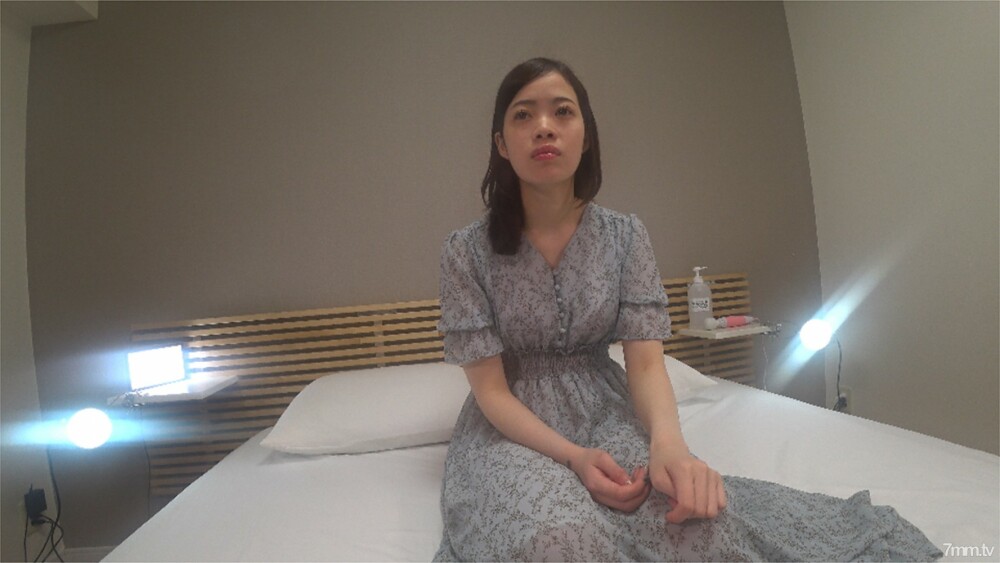 FC2-PPV-1873601 [个人拍摄] ♀ 206 女大学生我 ◯ -chan 19 岁第 8 位肮脏的性奴隶，由于在 AV 拍摄中意外怀孕◯，在 ◯ 之后的超然危险日再次被怀孕并接种了真正的阴道暨射精！ （哈哈）