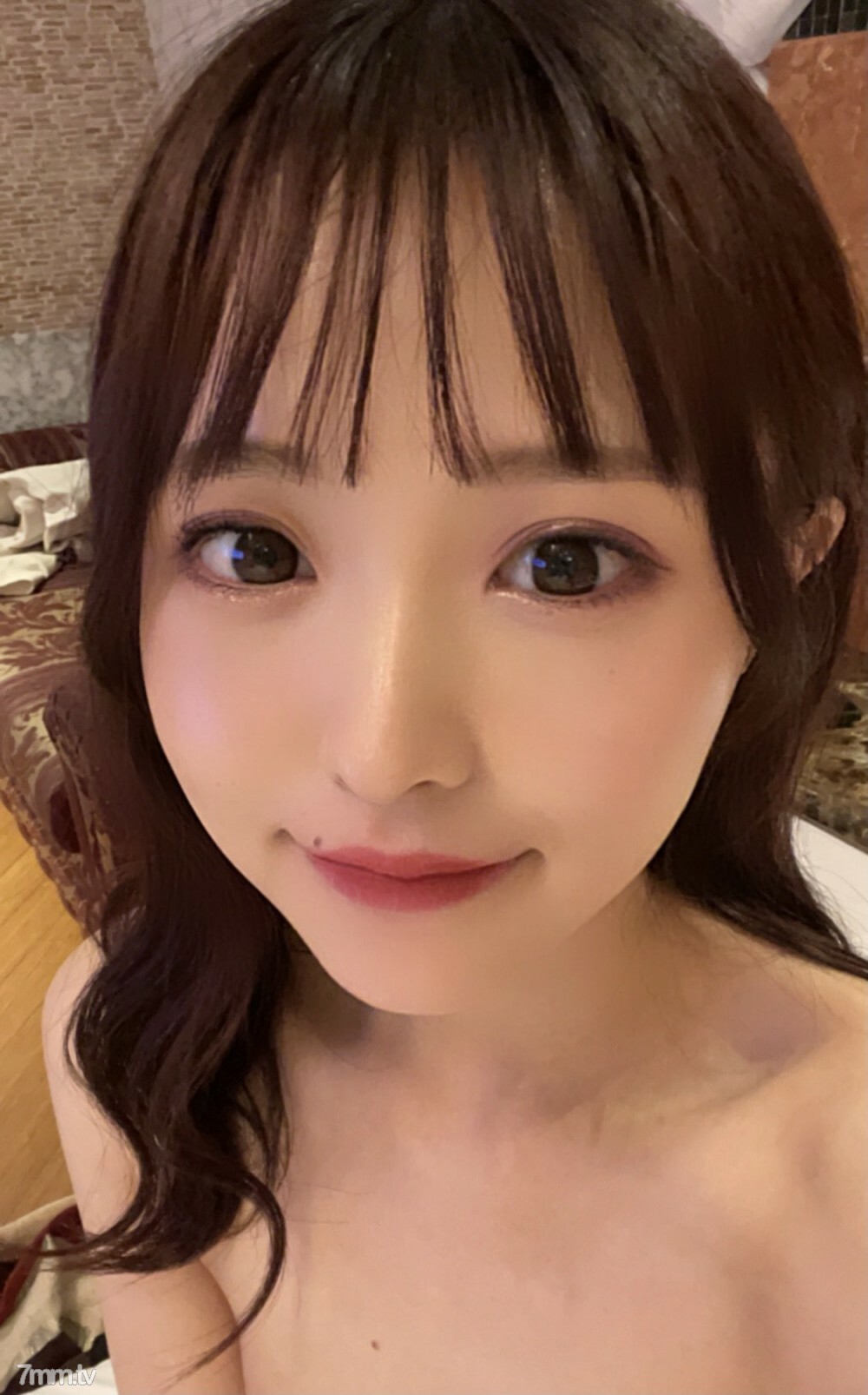 FC2-PPV-1837748 [否] [限时] 第一枪!! 与那个著名偶像的妹妹[被名人捡起的孩子] 的奇闻趣事和阴道射精播种（正版）