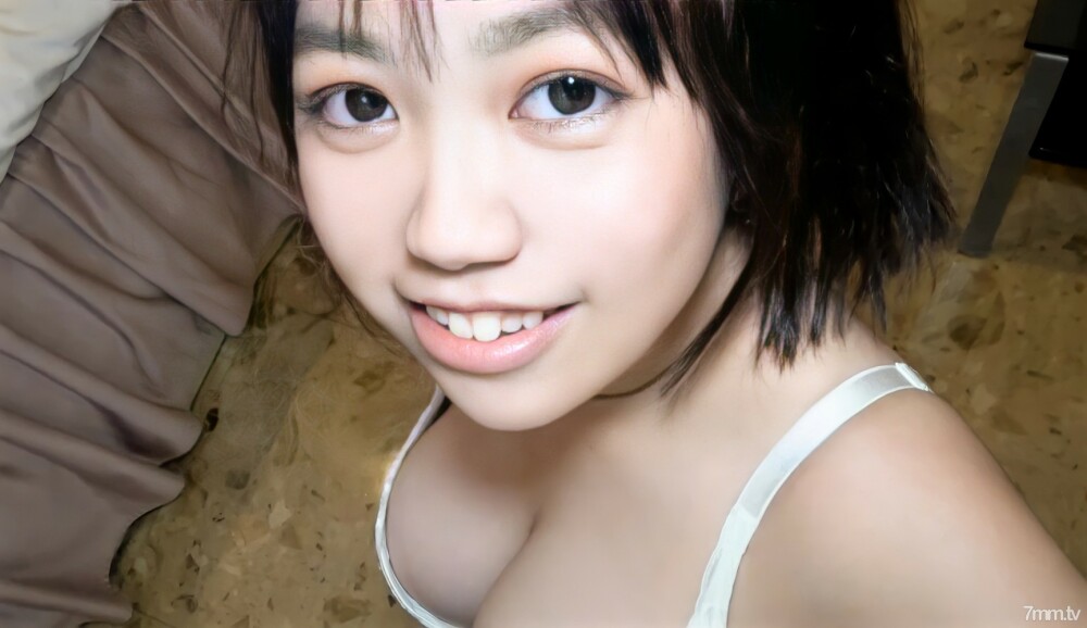 FC2-PPV-1841109 [否] [从2980到1480pt限100件OFF！] futu的女孩最色情！ ♥️G罩杯！第一次他妈的♥️大量阴道射精！ ！！ ♥️ *评论好处/自我氛围手淫♥