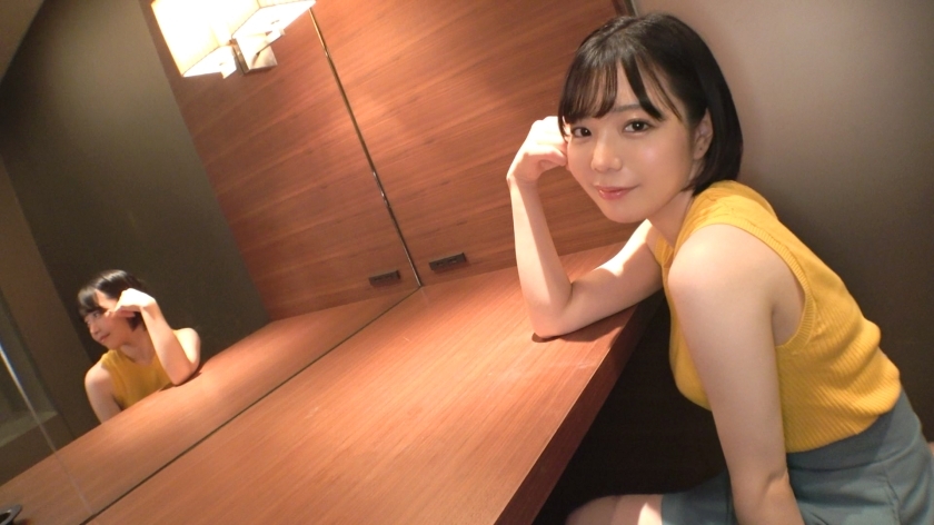 SIRO-5013 【全身性感带】 只被风抚摸一下就能感受到的敏感身体的娃娃脸女服务员。外面感觉好还是里面好，这取决于一天的心血来潮◯你今天感觉如何？网上AV应用→AV体验拍摄1944