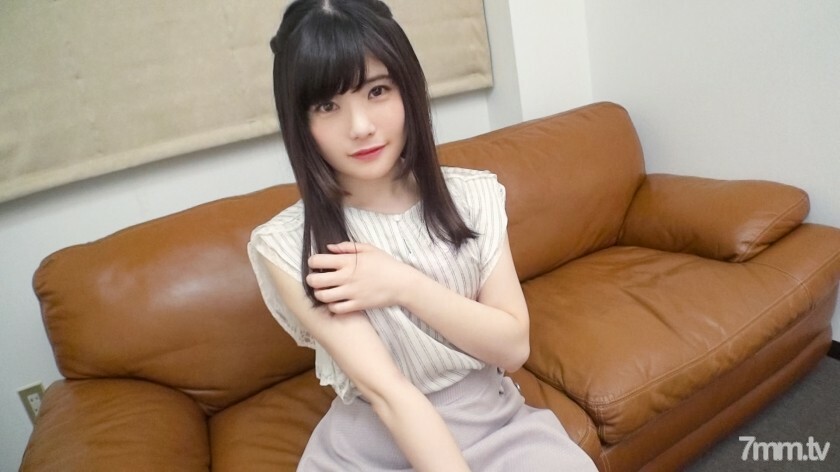 SIRO-3827 [第一枪] 网络上的 AV 应用程序 → AV 体验拍摄 972 AV 外观，因为“我想要刺激”♪ 干净利落的脸的严重淫荡女孩♪ 向演员的激烈活塞尖叫“Iku Iku Iku Tsu”！ !!打破整洁的脸和被打扰的外观是色情♪