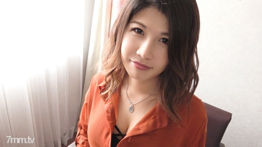 SIRO-3617 【第一枪】网络AV应用→AV体验拍摄890派板马●满汁溢出柯！用网动情色屁股的碾压女牛仔是必看的！ !!勃起被深深刺穿，表情难忍！ !!