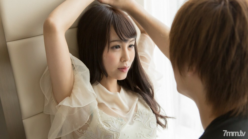 560-LILY-02 密集蚀刻/百合让自己沉浸在快乐中