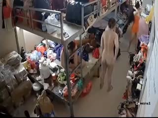 【宿舍监控】富豪KTV小姐宿舍几个妹子一丝不挂