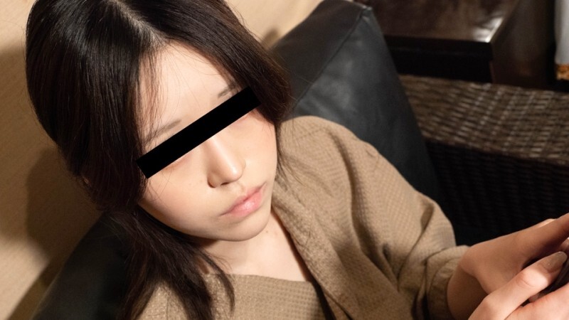 MUSUME-102125_01 边看视讯边口交挑战 - 川口あかり