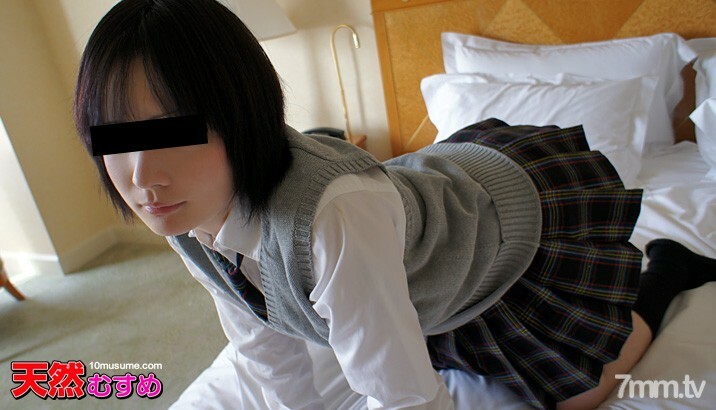 042611-01 制服业馀打工~把制服古装少女变成情趣用品！ ~