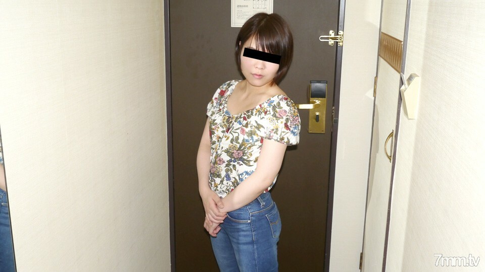 092320-01 我会轻轻地训练一个紧张的业馀女孩