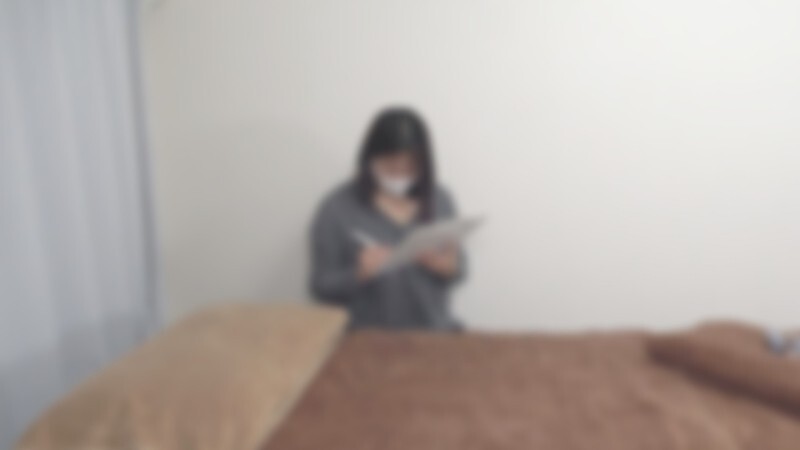 FC2-PPV-4830037 ♡ 1月20日前半价！ 【无码/半生不熟】一位40多岁、身材丰满迷人的妻子提前一周预约来到我们店里。她性欲旺盛，奶水根本停不下来。