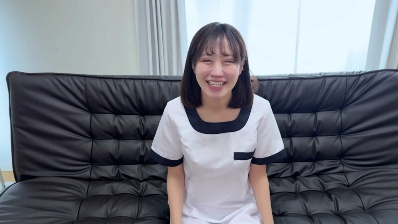 FC2-PPV-4713295 【完全无删减/正版6连拍】牙科保健师Yaya穿著自己的服装吞下积攒了5天多的精液