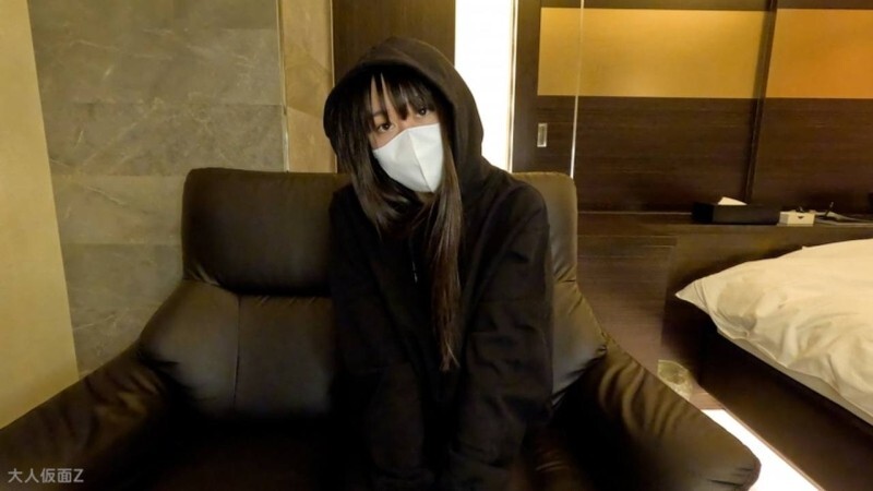 FC2-PPV-4633775 【素人初拍】身高173cm、体重58kg、模特儿身材、胸部较小的叶月（18岁）首次中出。她一开始很紧张，但在我彻底刺激她之后，她达到了许多高潮。