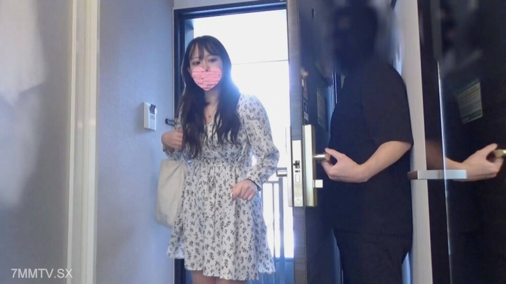 FC2-PPV-4552551 巨乳G罩杯OL1**，Root请求，我在NN的生殖器里，释放了很多生殖器。