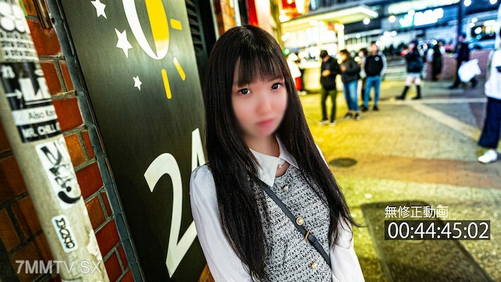 FC2-PPV-4245522 Netorare Kibo，一对白痴夫妇。浓稠的精液中出，深喉咙射精在嘴里。