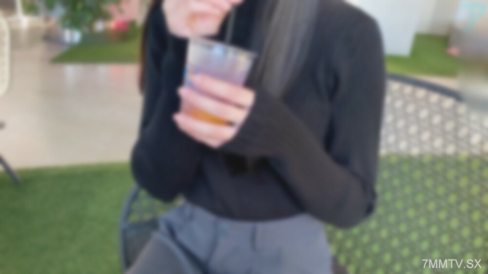 FC2-PPV-4159077 我是我所在地区最优秀的人之一，而且我已经完成了性行为。我的屁股发生了爆炸，我停止了无法无天的射精！当我感受到异样状态的美女的猥亵模样时，我兴奋极了，兴奋极了。 ♡两种感觉♡