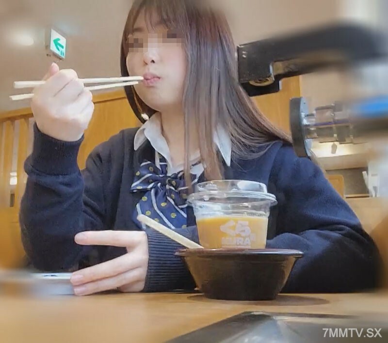 FC2-PPV-4098854 *决心*当我了解了初学者对毛茸茸的想法后，我选择了另一个老人，所以我还没有接受考试就射进了体内。那个人指责我不再见到我，但我可能是唯一有红山药的人。 。 。