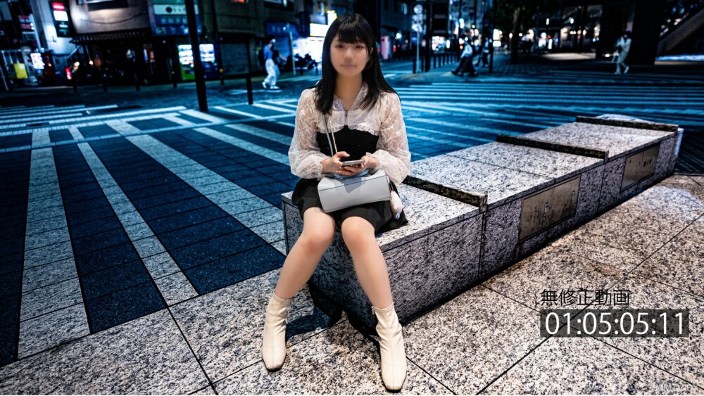 FC2-PPV-3861866 我放弃了很多有屁腿的孩子，我放了两个髁精液，然后我又放了一个髁精液。